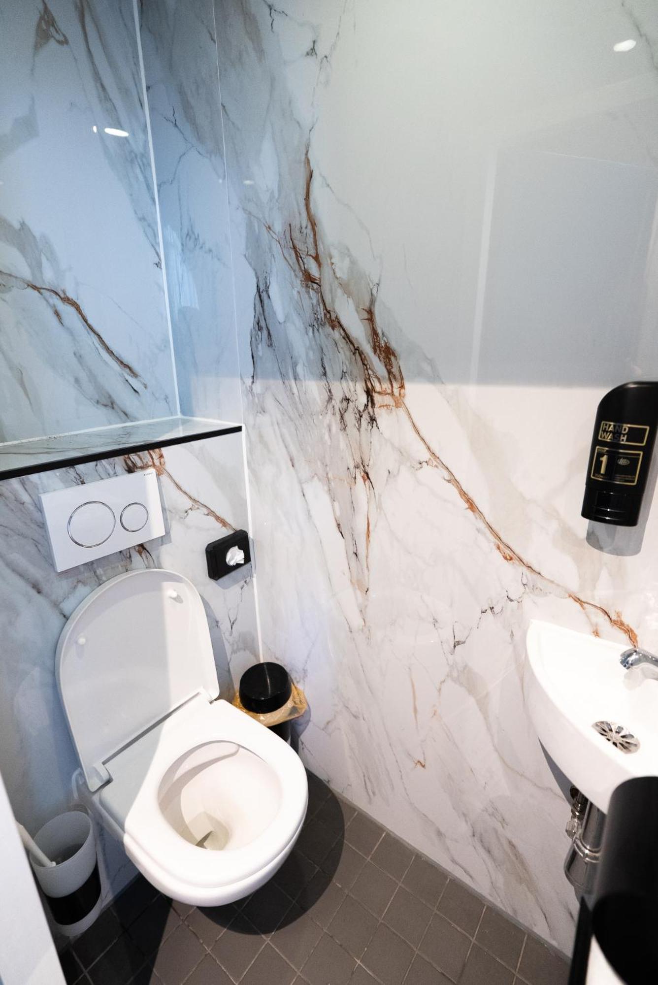 Crown Hotel Amsterdam Zewnętrze zdjęcie